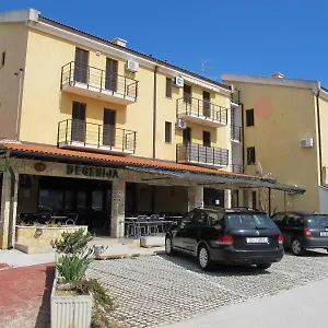 Vendégház And Degenija, Stari Grad